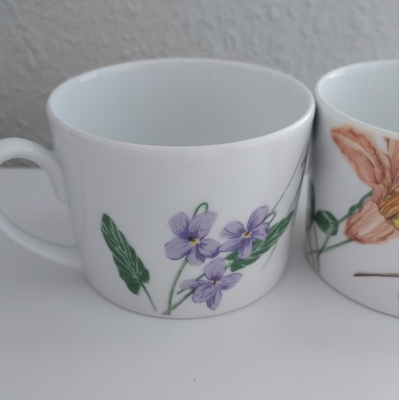 Mikasa China Coffee Tea Cup Floral Splendor Y0258 2 Cups 2.5 Inches - Picture 2 of 7